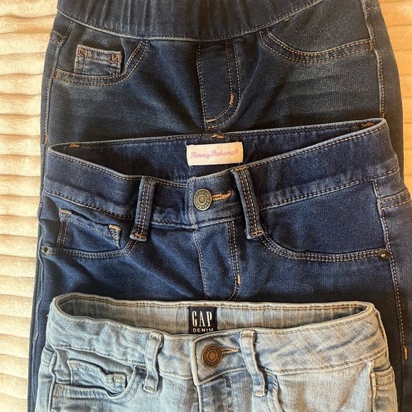 GAP Denim - GAP Dark and Light Blue girl's Jeans3 bundle Excellent condition size8,L112